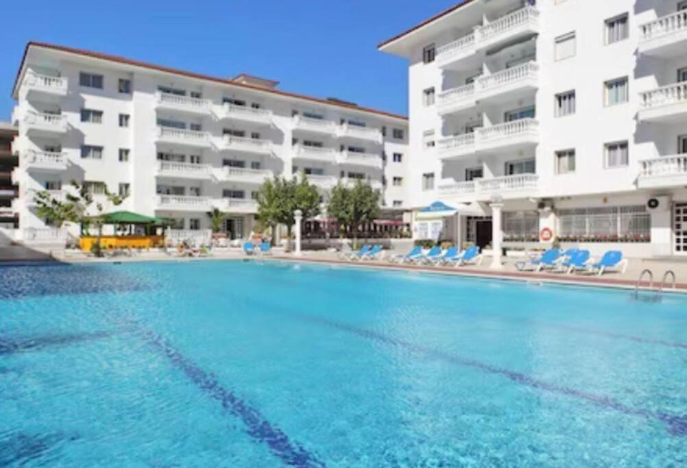 Apartamento Europa Con Terraza Бланес Экстерьер фото