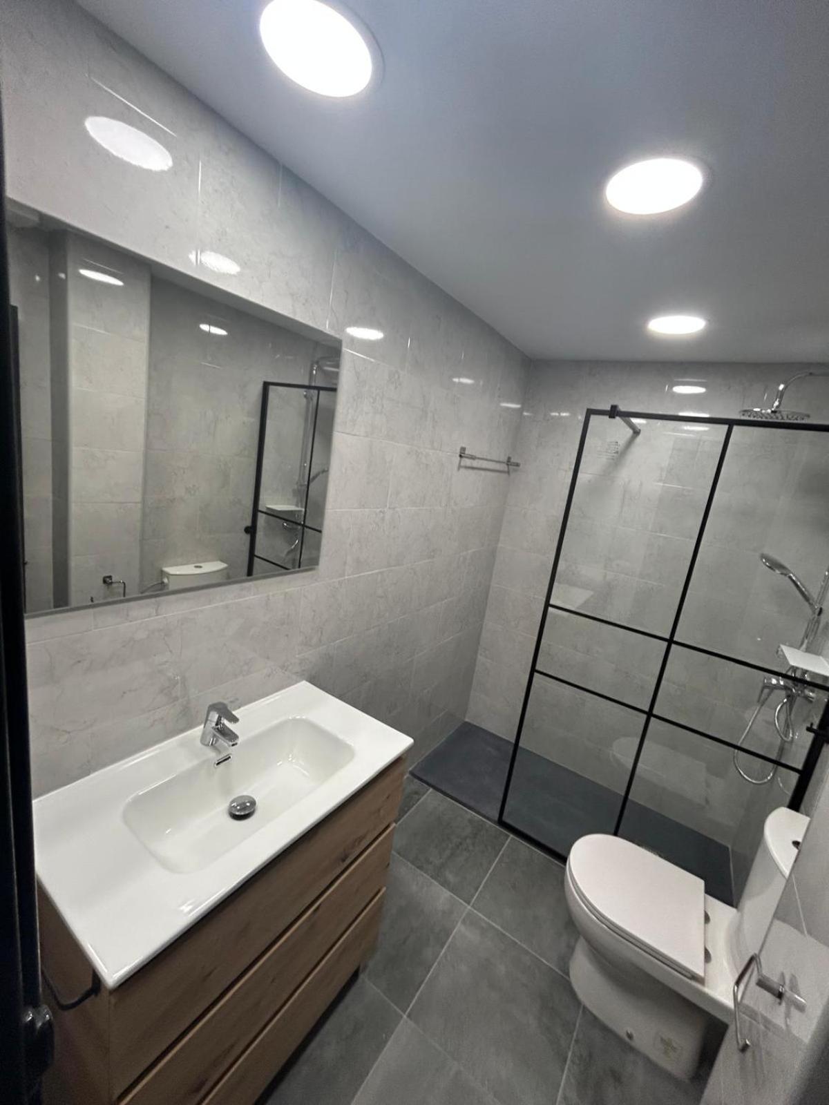 Apartamento Europa Con Terraza Бланес Экстерьер фото